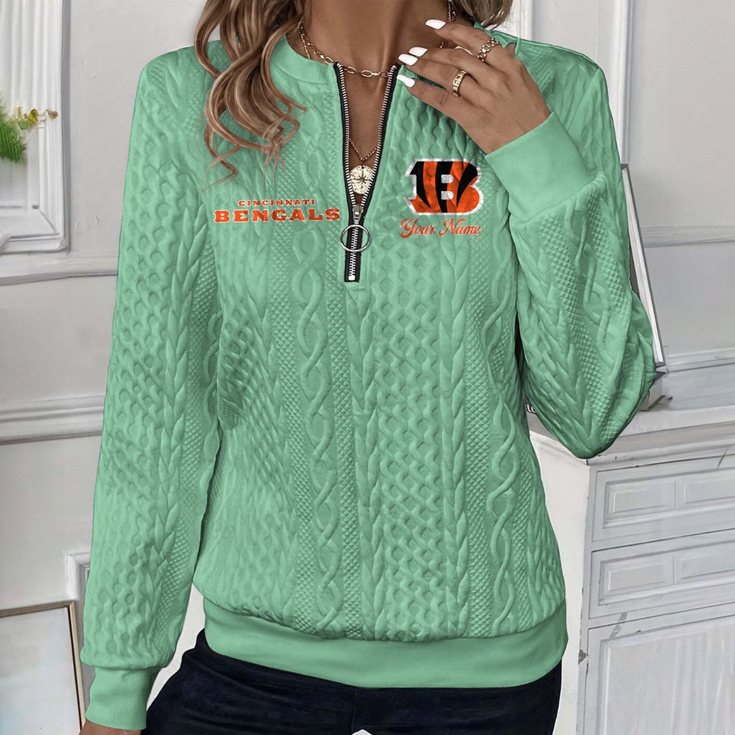 CIN x NFL Women's Quilted Zip-UP Sweatshirt DatND DVT