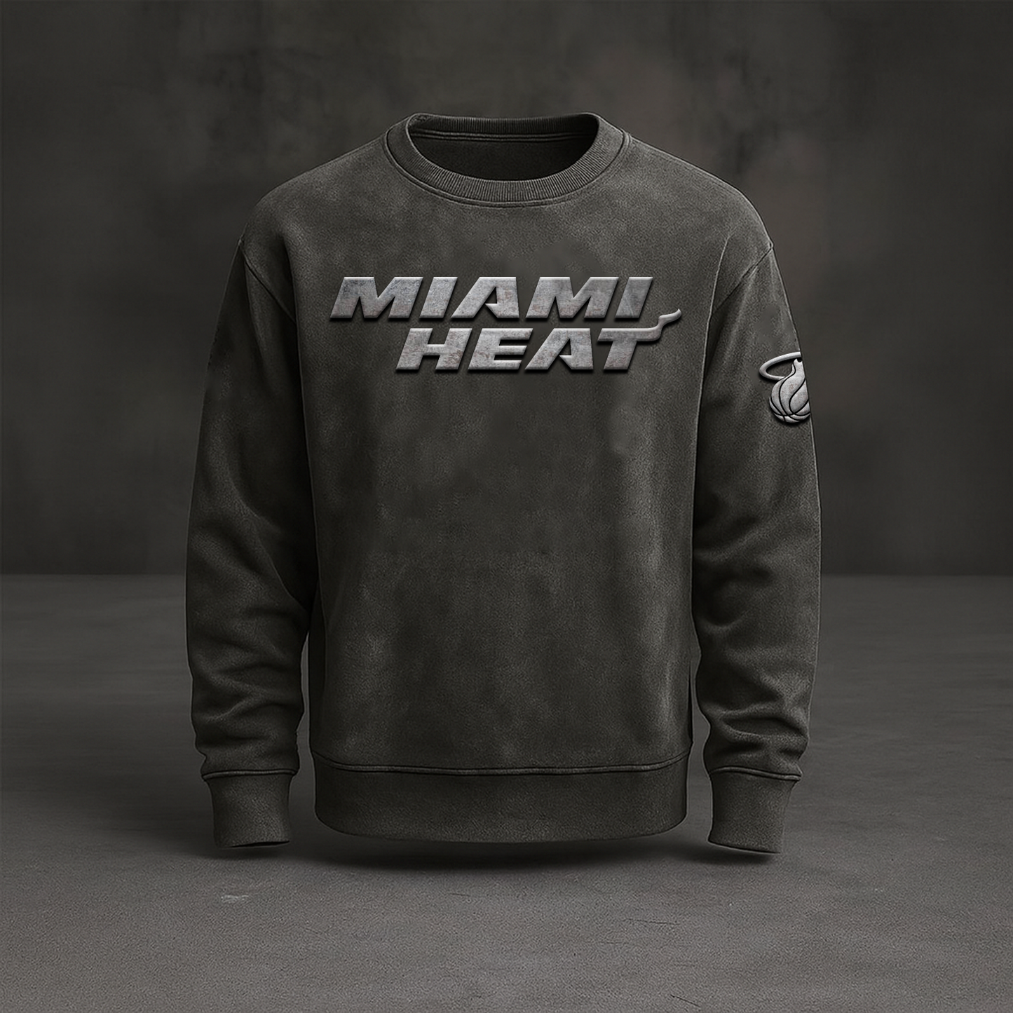 MIA x NBA Embossed Sweat Shirt DATND TANTD