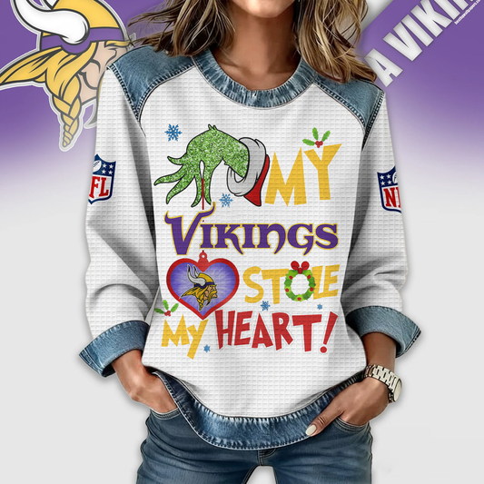 MV Premium NFL Grinch Womenƒ??s Casual Sweatshirt DDT 081125 NTL