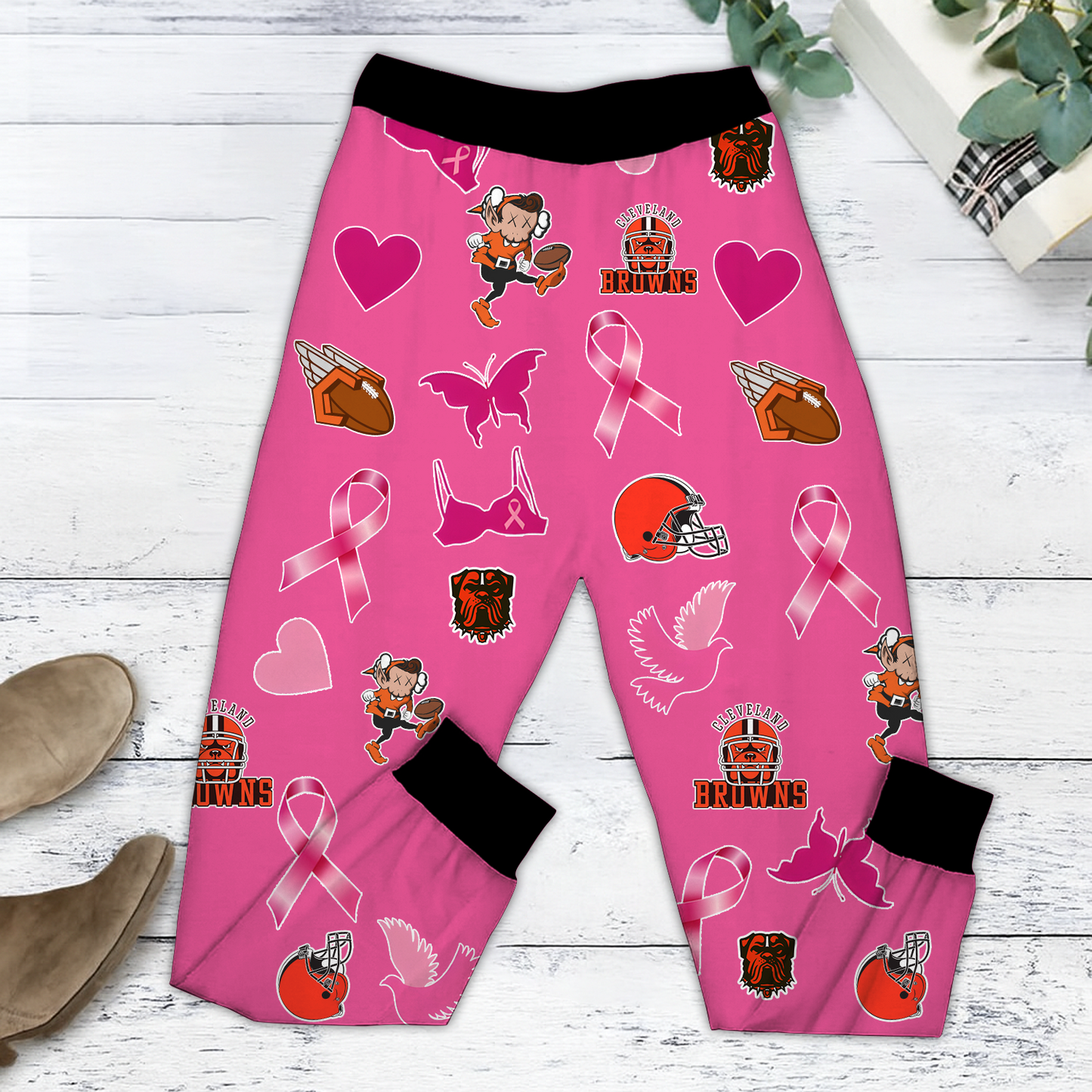 In October We Wear Pink And Watch CLE NFL Pajamas Set DatND DVT