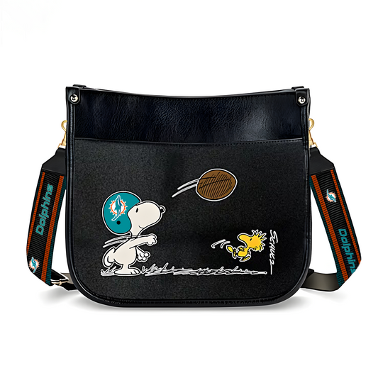 MIA x NFL Peanuts Snoopy Football Shoulder Bag DatND ThuongNH