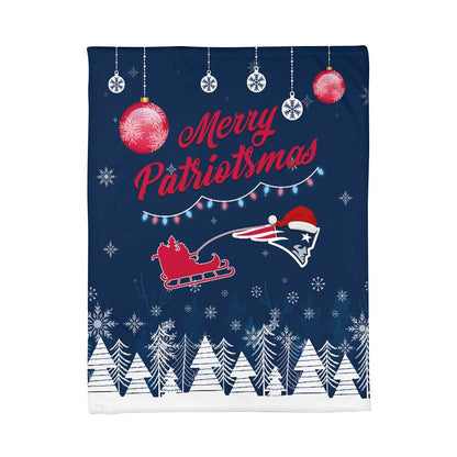 Premium NFL NE Christmas Fleece Blanket & Throw Pillow Combo V1 NMD NHM