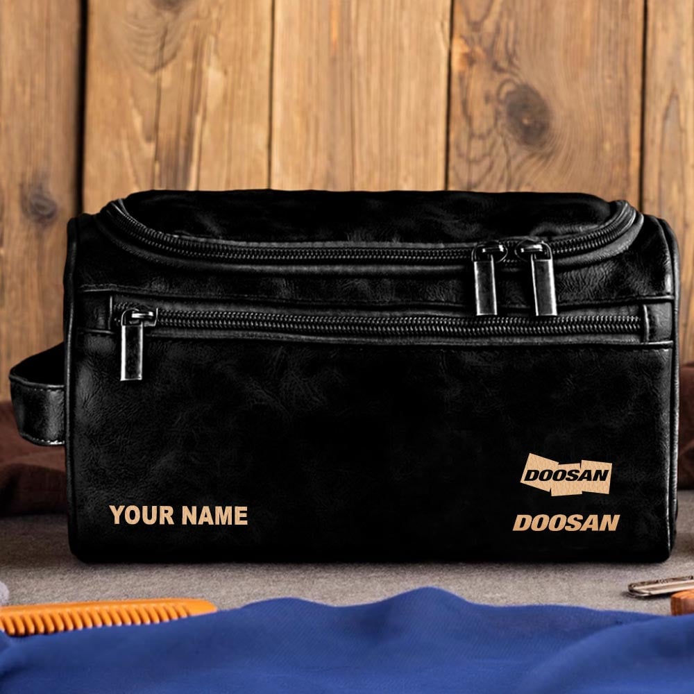 Tractor DOO Personalized Leather Toiletry Bag HLP HLPHUONG